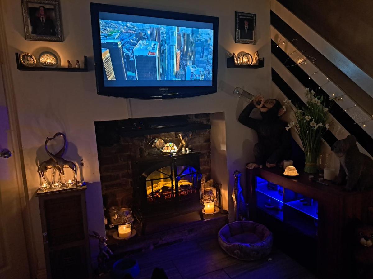 All Seasons Weavers Cottage Holmfirth Eksteriør bilde